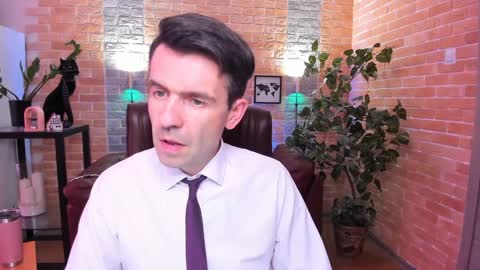 Steve online show from January 2025 01:47:01 PM