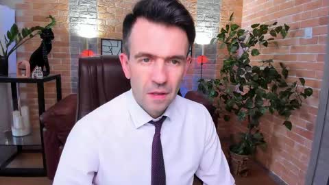 Steve online show from February 2025 10:44:02 AM