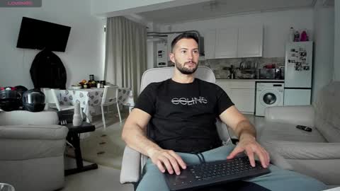 Hard Cock online show from October 2025 02:59:02 PM