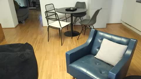 Chris online show from April 2026 05:12:02 PM