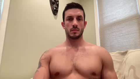 hard_runner_ online show from October 2025 03:13:02 PM