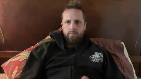 hard_t00l_84 online show from October 2025 04:57:02 PM