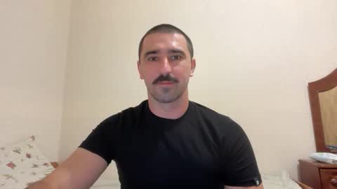 Snapshot of hard_to_obey chatting on September 2025 06:30:01 PM Vadim online show from September 2025 06:30:01 PM