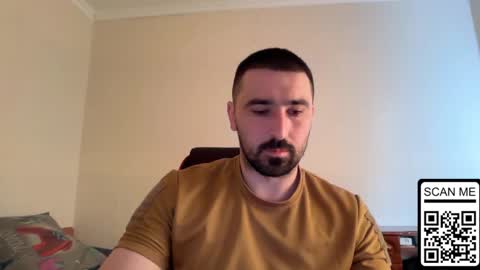 Snapshot of hard_to_obey chatting on June 2026 09:04:02 AM Vadim online show from June 2026 09:04:02 AM