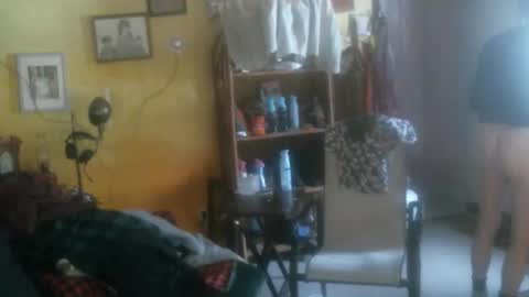 john nobles online show from November 2025 06:01:01 PM