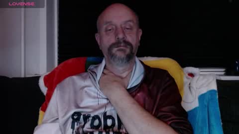 MrLazy online show from December 2024 04:09:01 PM