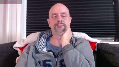 MrLazy online show from January 2025 09:52:01 PM