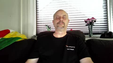 MrLazy online show from June 2026 04:20:02 PM