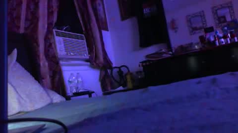 Snapshot of hardrubman chatting on December 2024 01:58:02 AM hardrubman online show from December 2024 01:58:02 AM