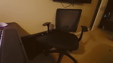 Tom online show from December 2024 12:26:02 AM