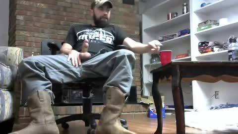 Snapshot of hardworkertn chatting on February 2025 06:08:02 PM hardworkertn online show from February 2025 06:08:02 PM