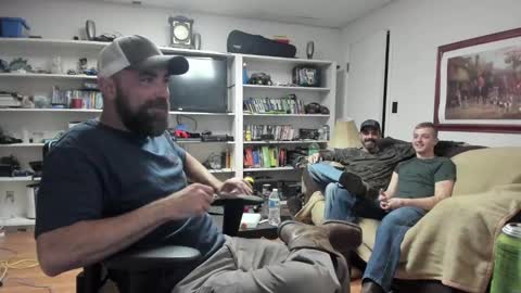 Snapshot of hardworkertn chatting on March 2025 06:23:02 PM hardworkertn online show from March 2025 06:23:02 PM