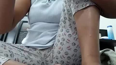 Sweety online show from March 2025 05:38:02 PM