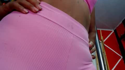 Snapshot of harley_brunette74 chatting on January 2025 01:21:01 PM HARLEY online show from January 2025 01:21:01 PM