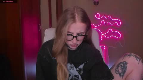 Julia online show from December 2024 05:27:01 AM