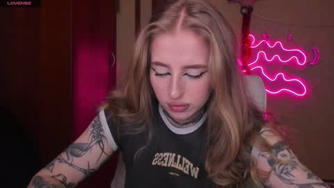 Julia online show from January 2025 05:08:01 AM