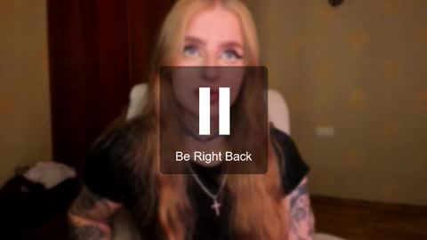 Julia online show from September 2025 05:40:01 AM