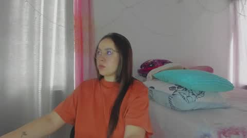 Snapshot of harleynapier chatting on June 2026 03:45:01 PM Natii online show from June 2026 03:45:01 PM