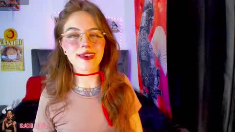 Snapshot of harleyrosee_ chatting on November 2025 03:40:02 AM Harley Rosee online show from November 2025 03:40:02 AM