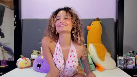 Harmony Hill online show from April 2026 10:52:01 PM