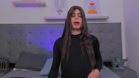 Snapshot of harper_brown1 chatting on October 2025 05:30:01 AM Harper online show from October 2025 05:30:01 AM