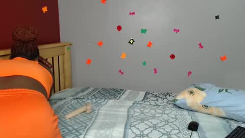 Snapshot of harriegrovin chatting on January 2025 05:48:02 AM Grovin online show from January 2025 05:48:02 AM