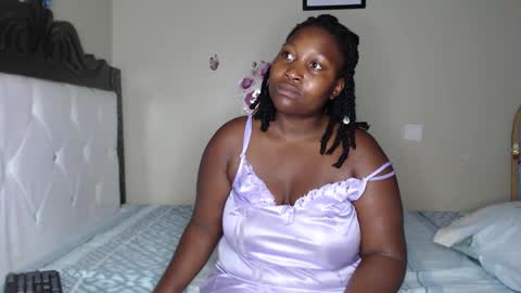 Snapshot of harriegrovin chatting on October 2025 07:36:02 PM Grovin online show from October 2025 07:36:02 PM