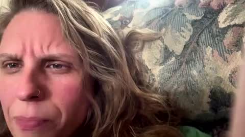 Innocent Temptations online show from April 2026 07:33:02 PM