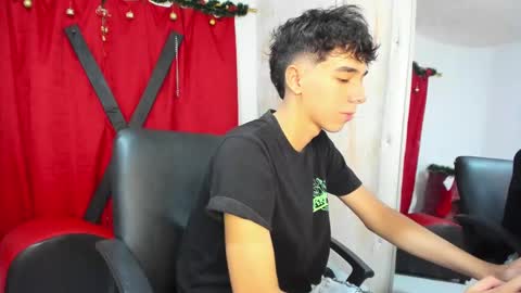 Harry online show from December 2024 08:04:01 PM