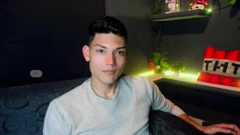Snapshot of harrydavidsonx chatting on June 2026 11:51:02 PM ... online show from June 2026 11:51:02 PM