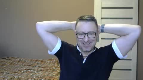 Snapshot of harrysnake chatting on December 2024 06:59:01 AM HarrySnake online show from December 2024 06:59:01 AM