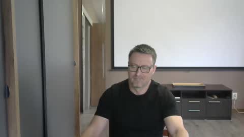 Snapshot of harrysnake chatting on November 2025 08:23:02 AM HarrySnake online show from November 2025 08:23:02 AM