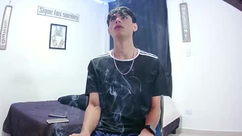 harry thomson online show from December 2025 11:53:01 PM