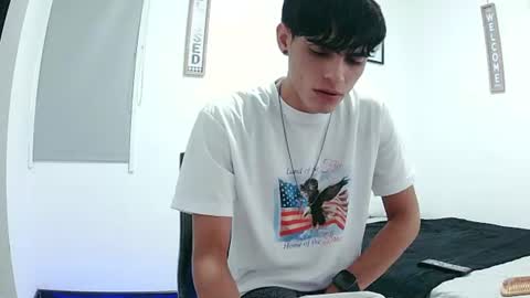 Snapshot of harrythomson1 chatting on June 2026 08:19:01 PM harry thomson online show from June 2026 08:19:01 PM
