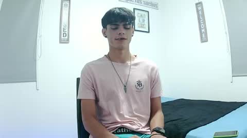 Snapshot of harrythomson1 chatting on July 2026 04:50:01 AM harry thomson online show from July 2026 04:50:01 AM