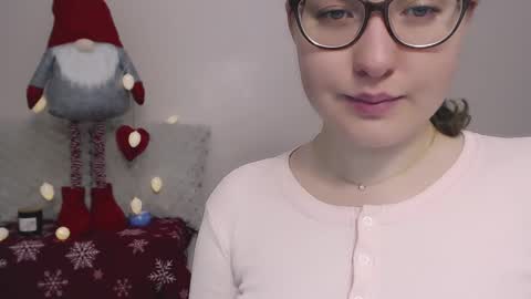 hartfoxx online show from December 2024 07:07:02 PM