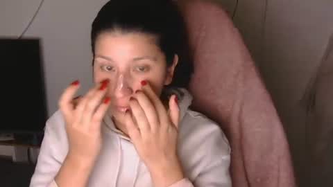 lady online show from April 2026 04:15:01 AM