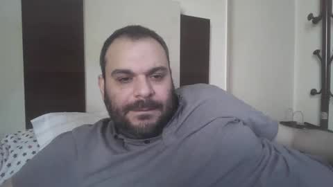 hassansalah30 online show from December 2024 10:38:02 AM