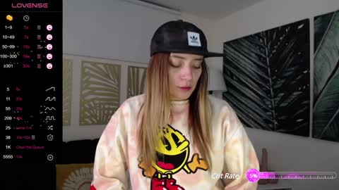 Nicole online show from December 2024 04:47:01 AM