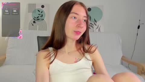 Lola online show from November 2025 08:09:02 AM