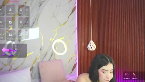 haylie  See you tonight at 8pm Colombia time online show from March 2025 08:16:01 AM