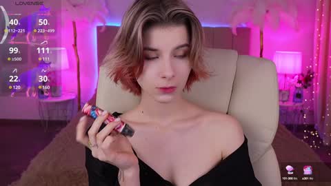 haylaamber online show from December 2024 07:10:01 AM