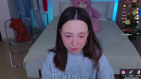 Hayle online show from February 2025 05:21:01 AM