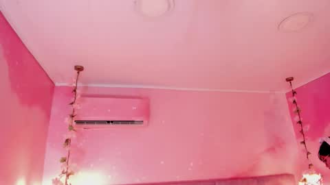 haylenpark online show from October 2025 09:57:01 AM