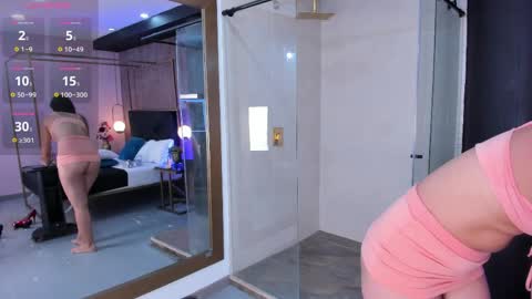 Hayli  online show from April 2026 09:39:33 PM