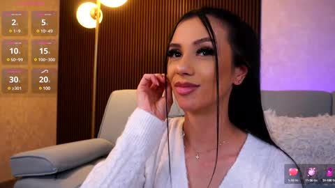 Haylie online show from January 2025 10:45:01 AM