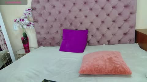 Agata online show from December 2024 05:52:01 PM