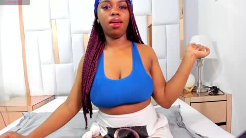 Hazel online show from January 2025 11:00:01 PM