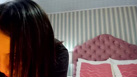 HazelMoret online show from February 2025 12:03:02 PM