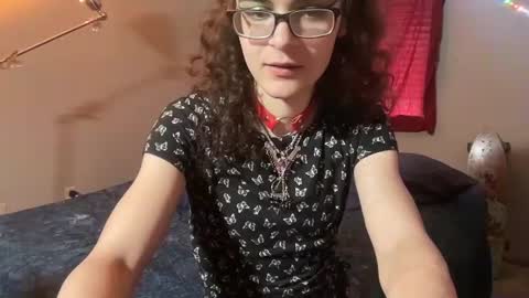 Snapshot of hazelpeppermint chatting on July 2026 05:30:02 PM Hazel online show from July 2026 05:30:02 PM